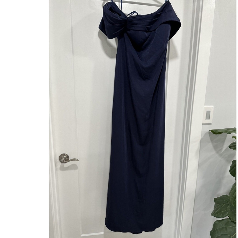 NEW La Femme Off the Shoulder Gown Navy Size 12 - Picture 5 of 10